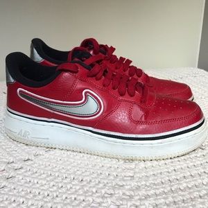 EUC Nike Air Force 1 Low Sport NBA ‘Bulls’ Varsity Red 8 men Original